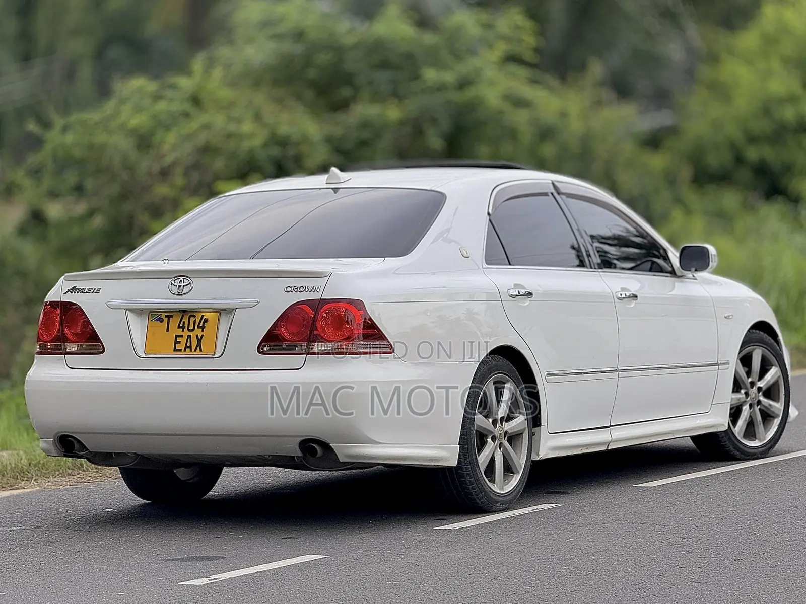 Toyota Crown 2006 Off white