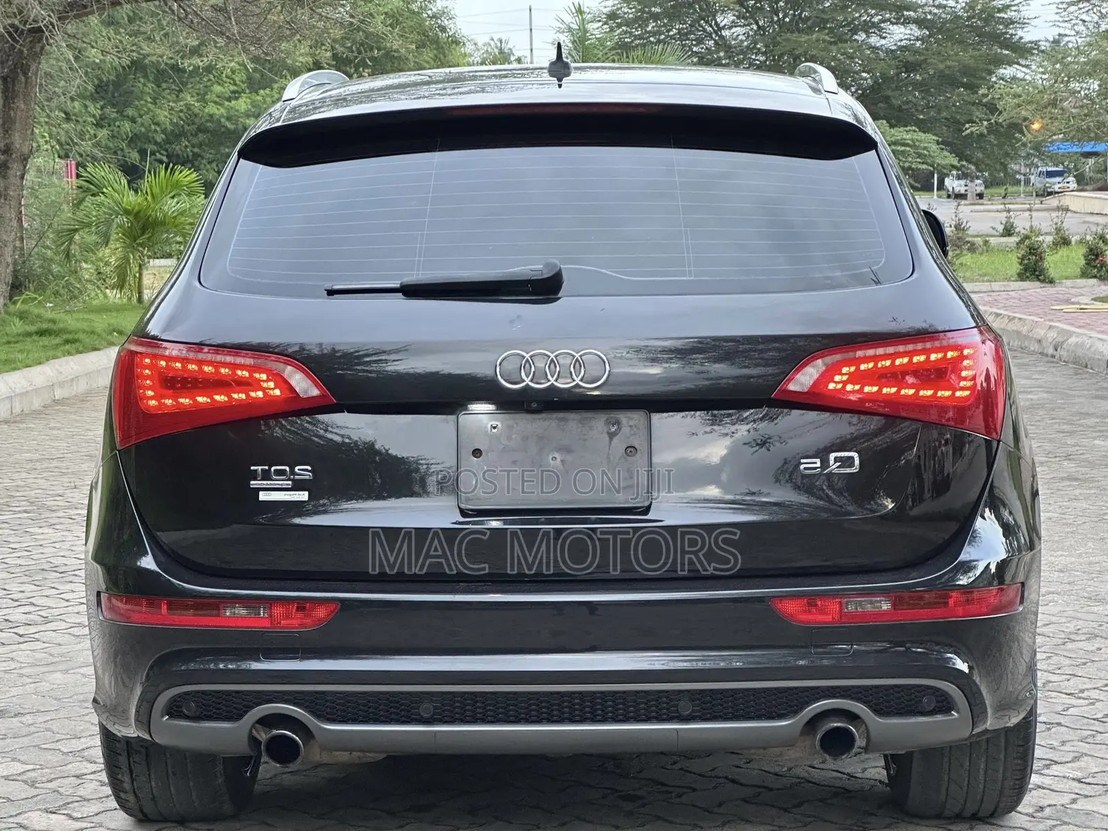 Audi Q5 2.0 TDI Automatic 2011 Black