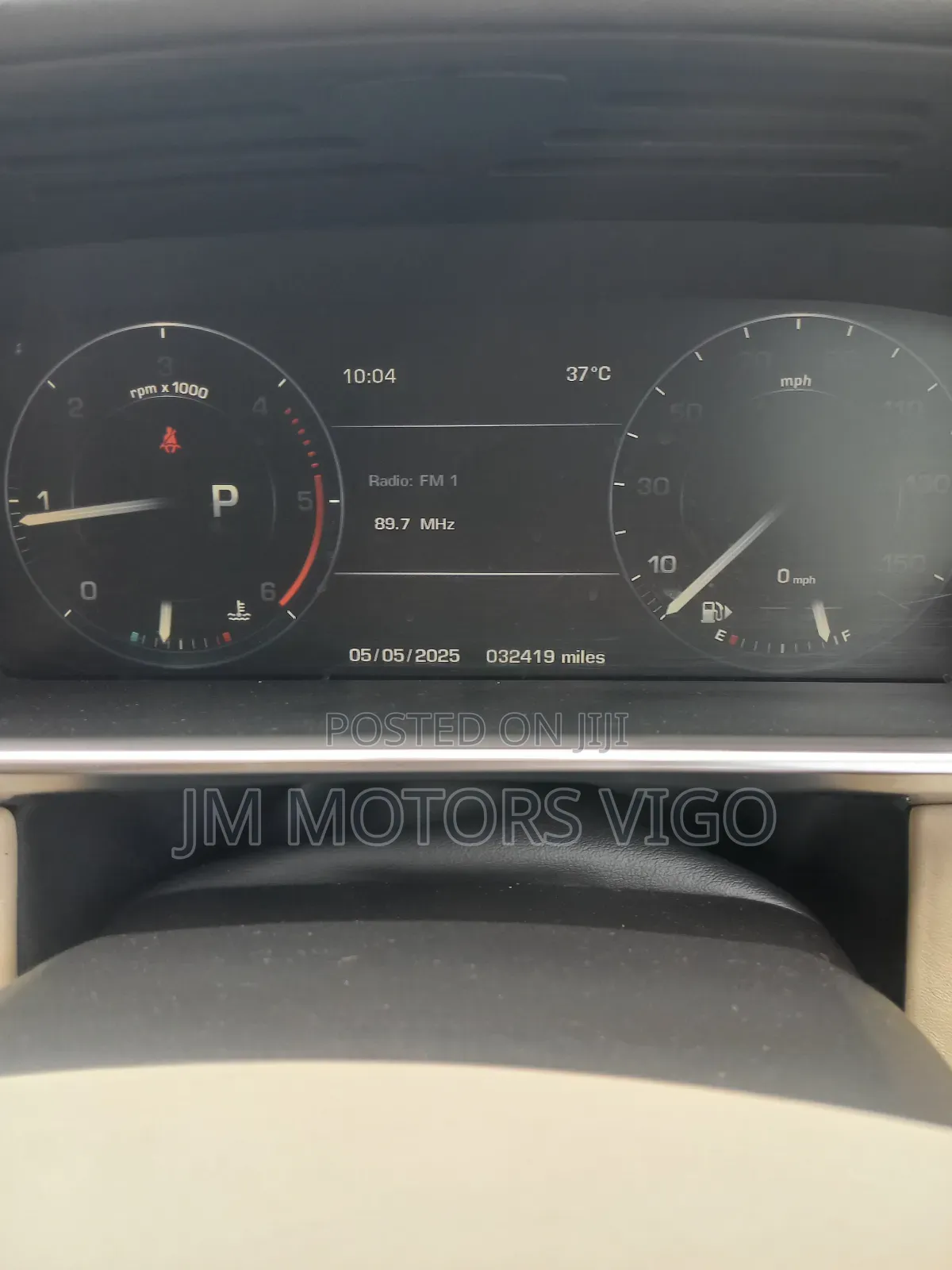 Land Rover Range Rover Vogue 2016 Black