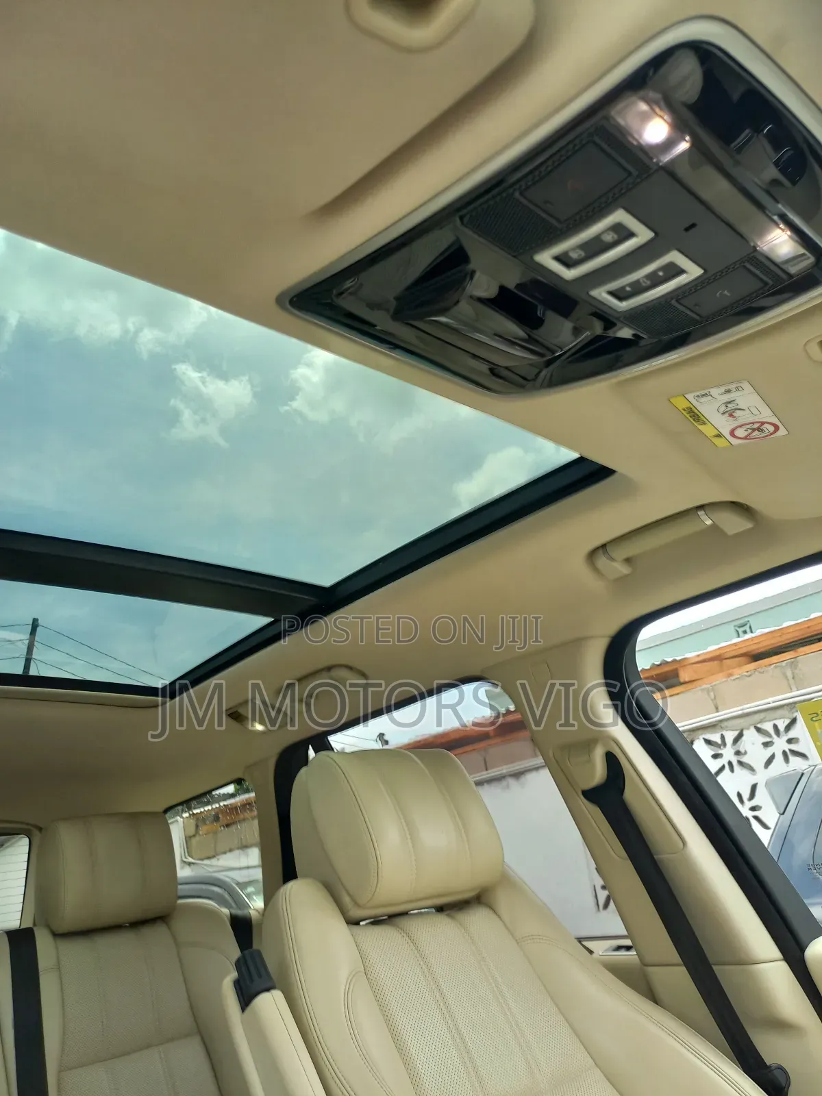 Land Rover Range Rover Vogue 2016 Black