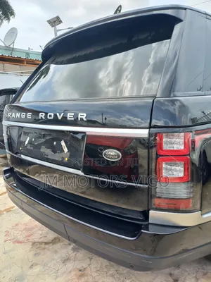 Land Rover Range Rover Vogue 2016 Black