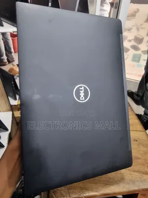 Laptop Dell Latitude 7390 8GB Intel Core I5 SSD 256GB