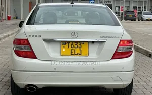 Mercedes-Benz C200 2008 White