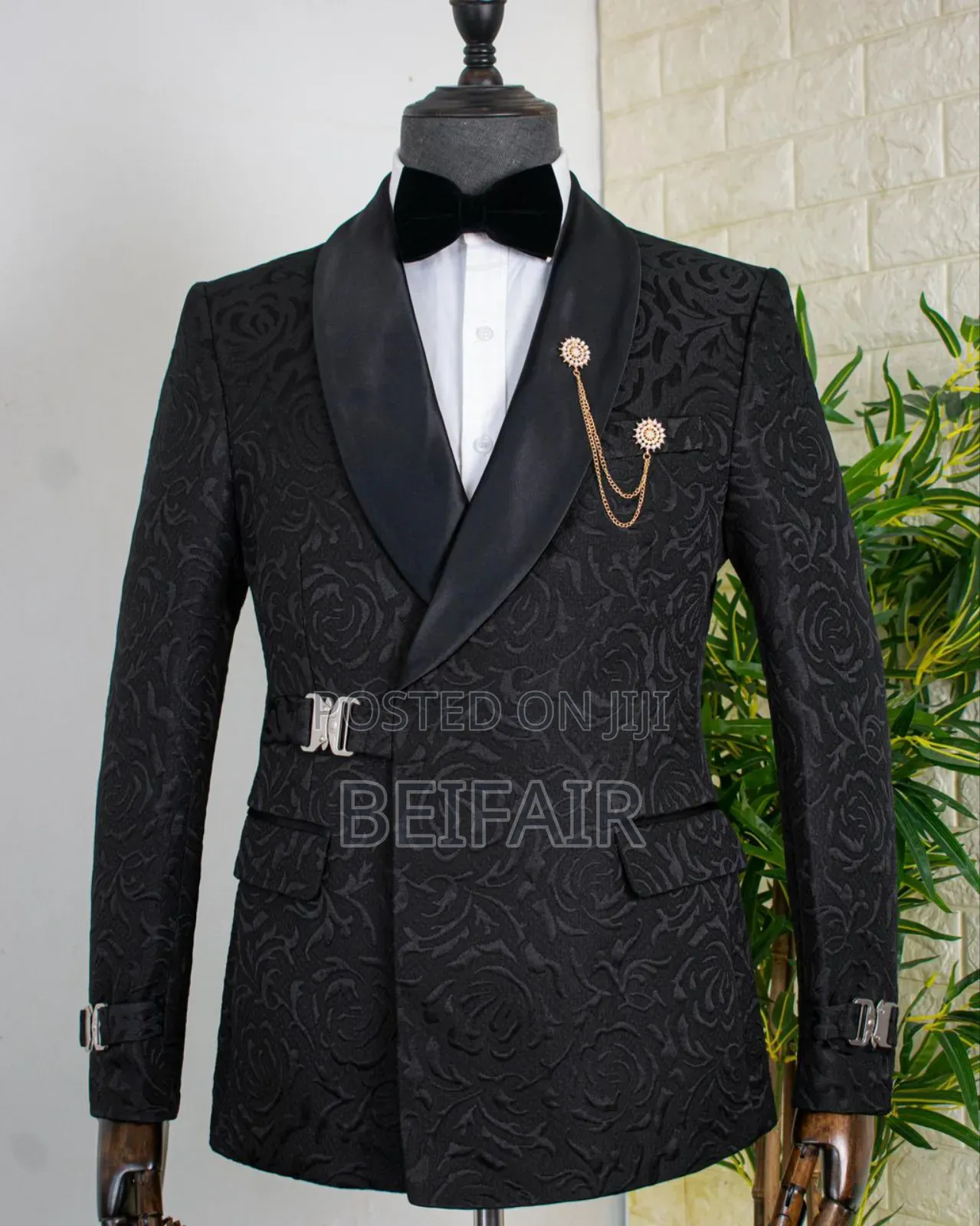 Super Design Suit