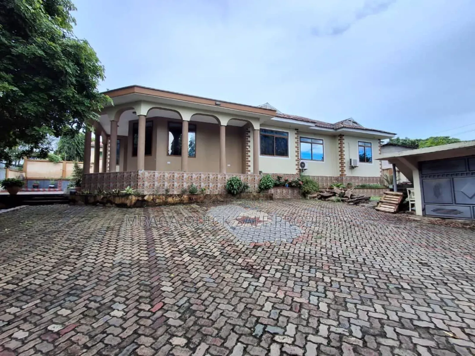3bdrm House in Kimara Temboni for sale