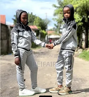 Great Fashion Kids Track Suit