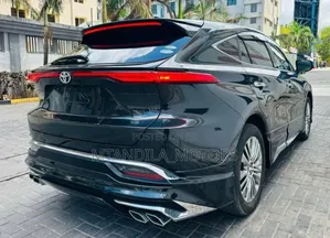 Toyota Harrier 2021 Black