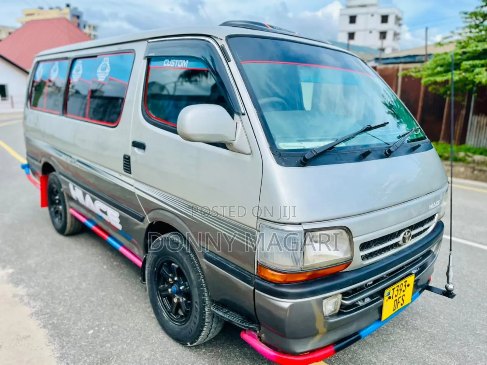 Toyota HiAce 2006 Silver