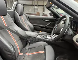 BMW Z4 sDrive28i 2dr Convertible (2.0L 4cyl Turbo 6M) 2014 Red
