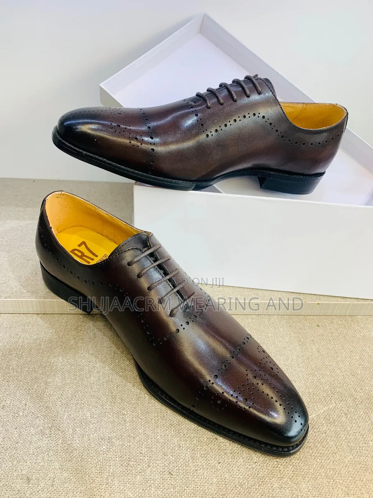 Original and Available Leather Shoes / Viatu Bora Vua Ngozi
