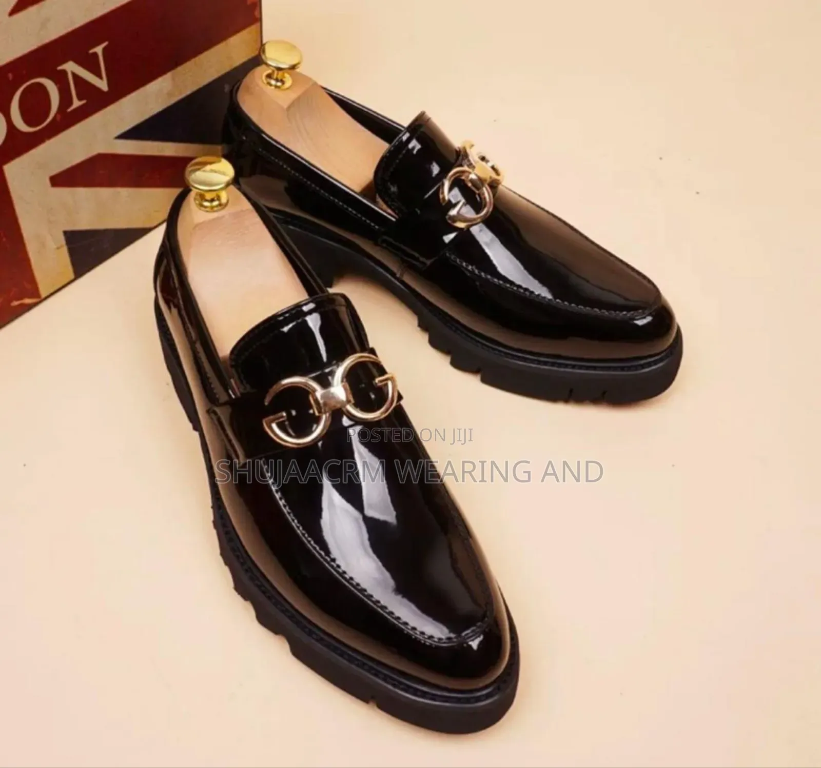 Original Versace Shoes /Viatu Vikali Vya Ngozi
