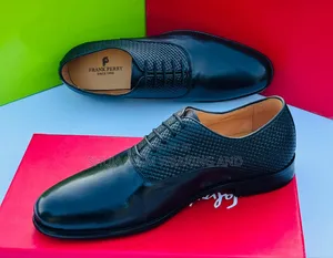 Original and Quality Shoes / Brand Inayoaminika