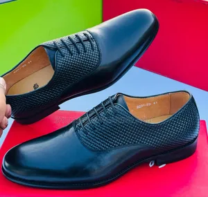 Original and Quality Shoes / Brand Inayoaminika