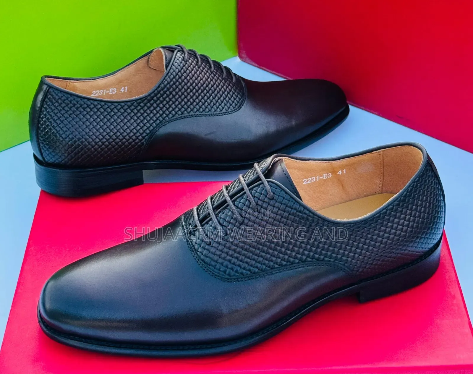 Original and Quality Shoes / Brand Inayoaminika