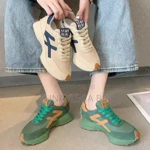 Ladies Sneakers 