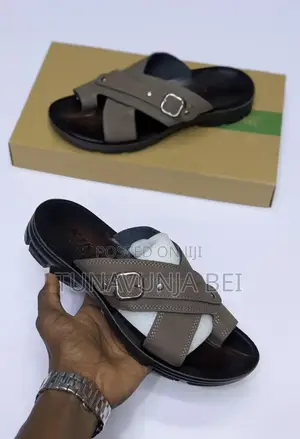 Huayen Sandals/ Men Quality