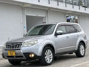 Subaru Forester 2.0D X 2011 Silver