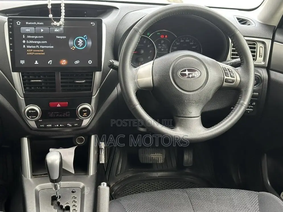 Subaru Forester 2.0D X 2011 Silver