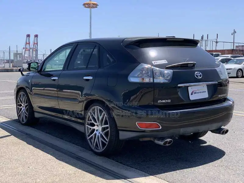 Toyota Harrier 2010 Black
