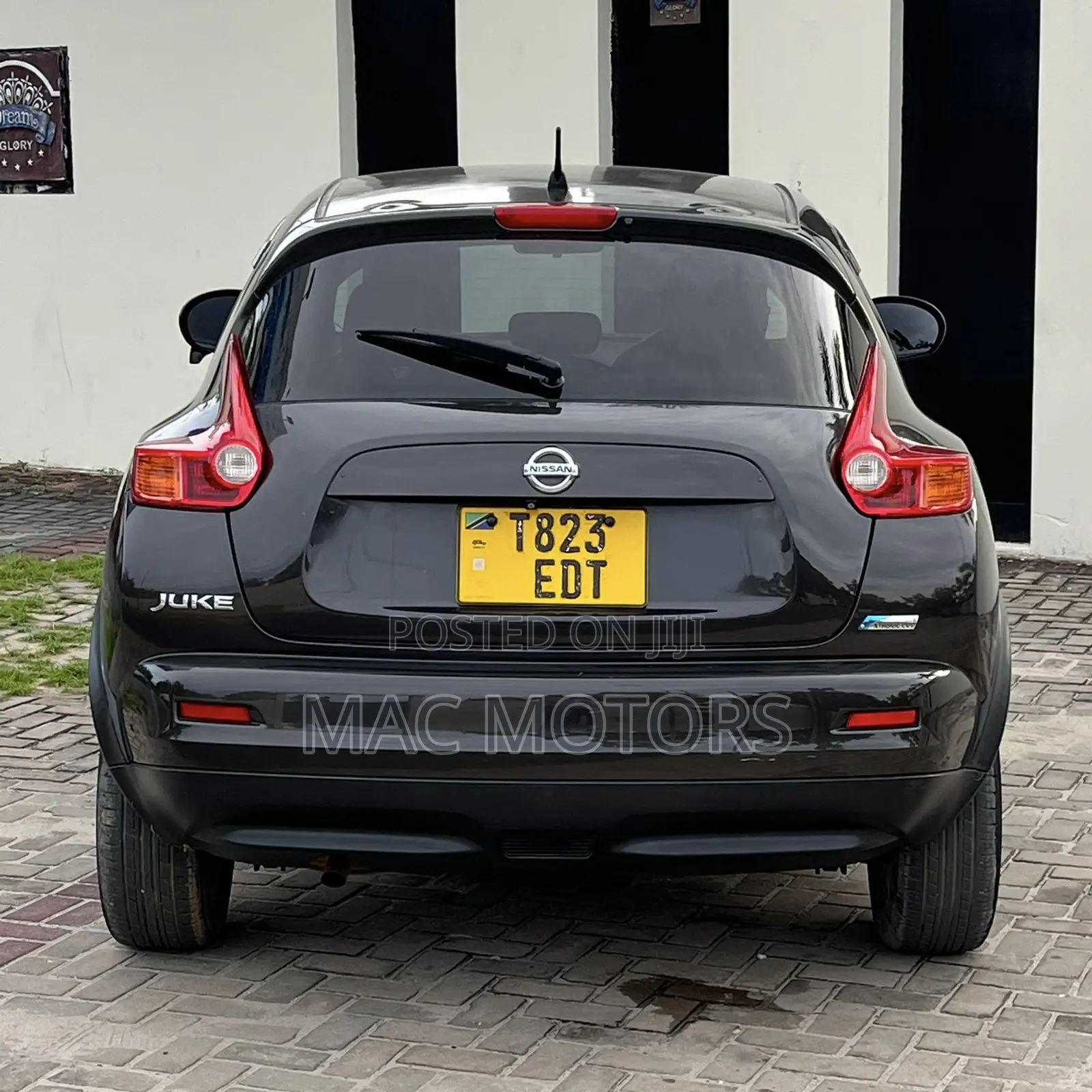 Nissan Juke 2011 Gray