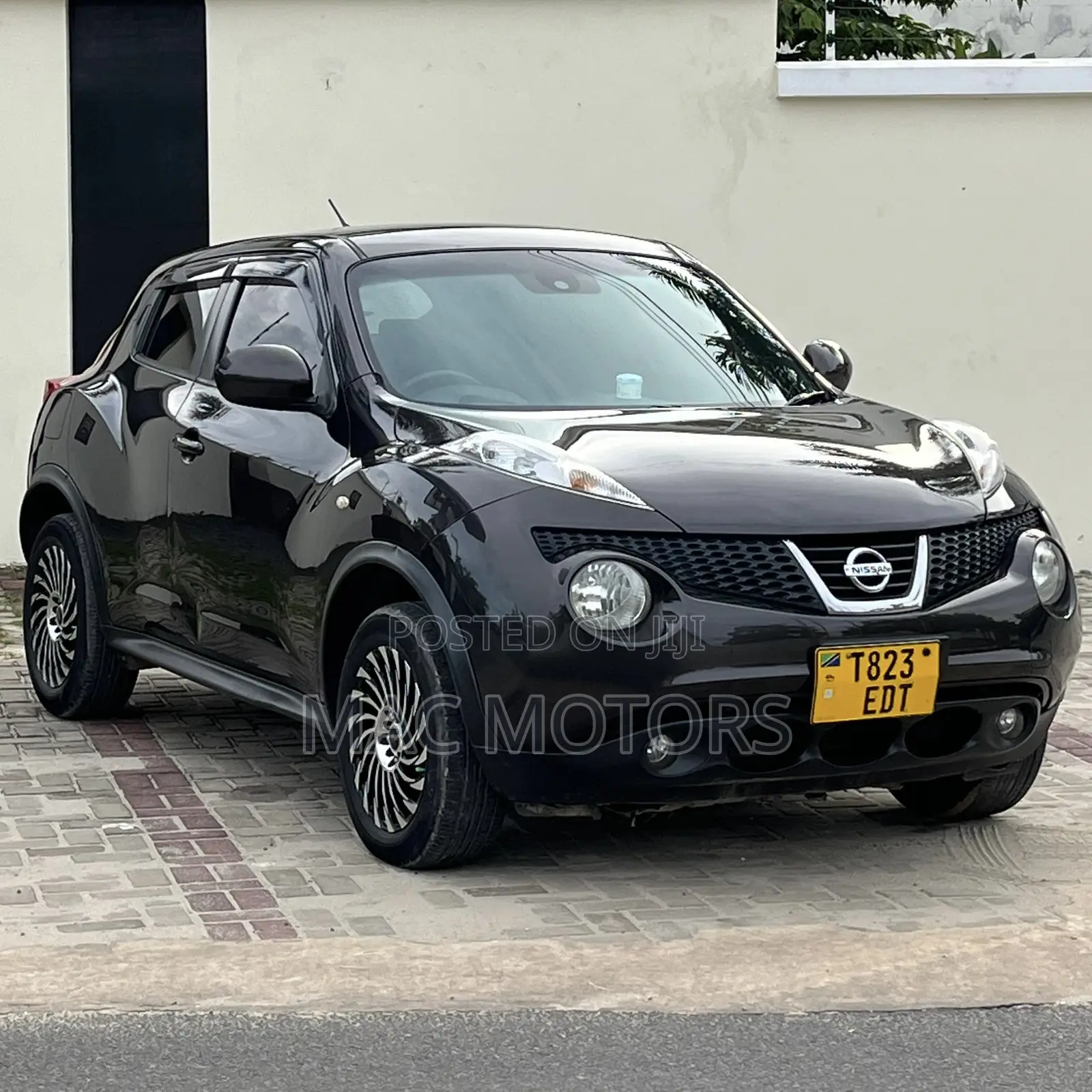 Nissan Juke 2011 Gray
