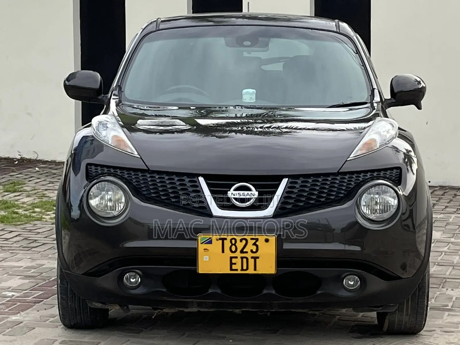 Nissan Juke 2011 Gray