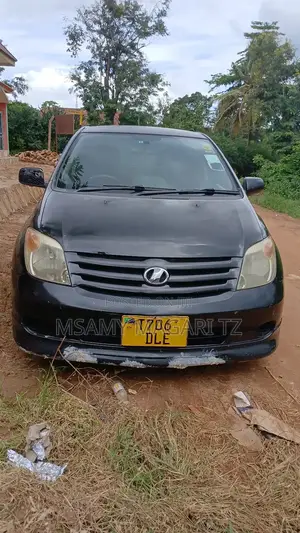 Toyota IST 2005 Black