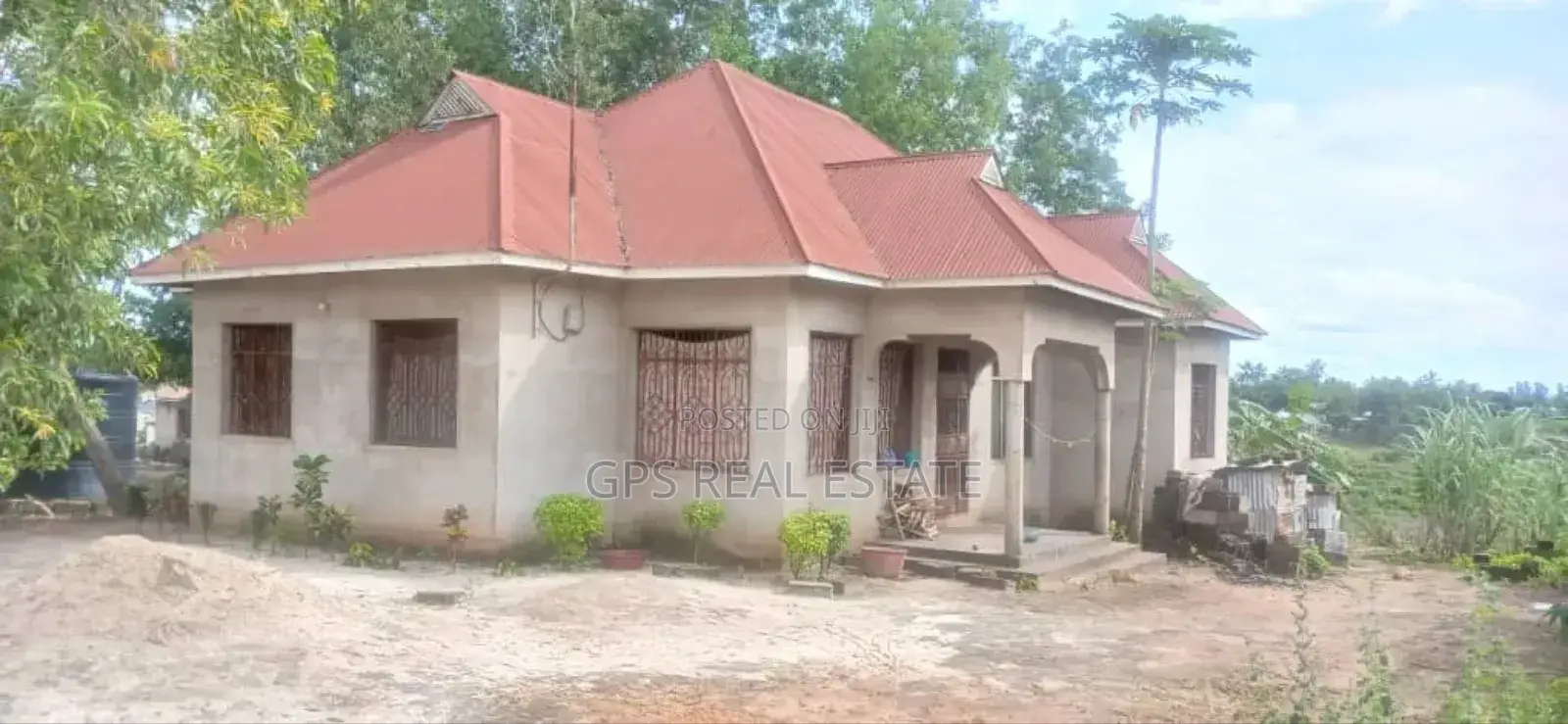 3bdrm House in Chanika Mvuti, Ilala for sale