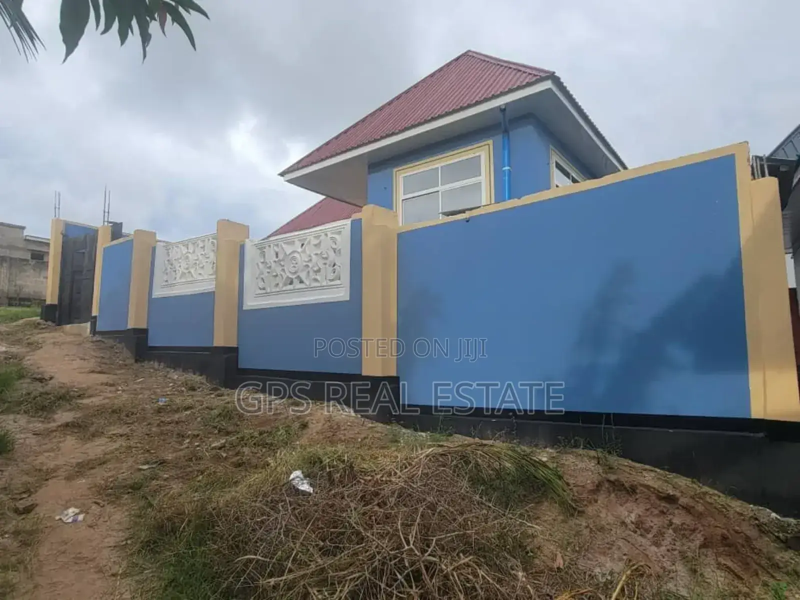 4bdrm House in Chamazi Magengeni, Temeke for sale