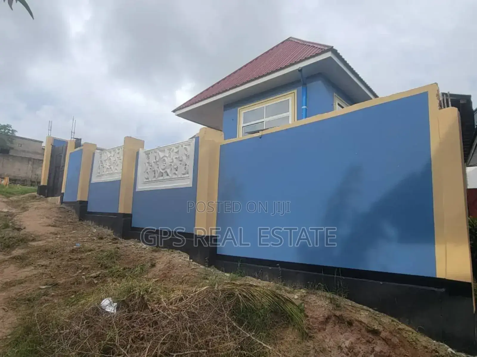 4bdrm House in Chamazi Magengeni, Temeke for sale