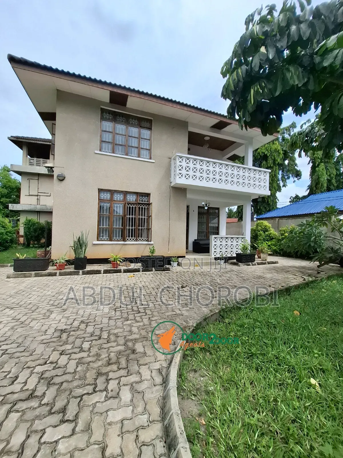 Furnished 3bdrm Villa in Ada Estate for rent