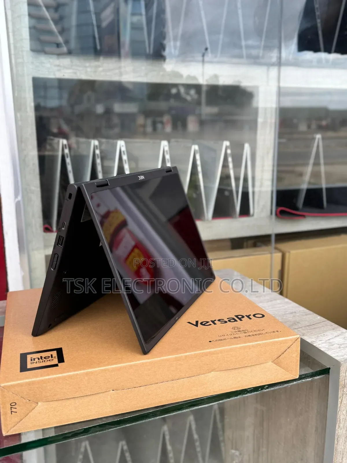 New Laptop 4GB Intel Celeron SSD 250GB