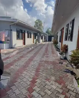 Sinza: House Apartments Units 25 Zinauzwa - Dar