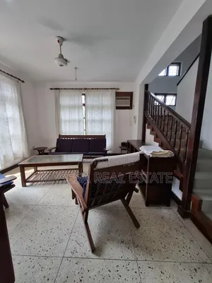 Furnished 3bdrm Villa in Ada Estate for rent