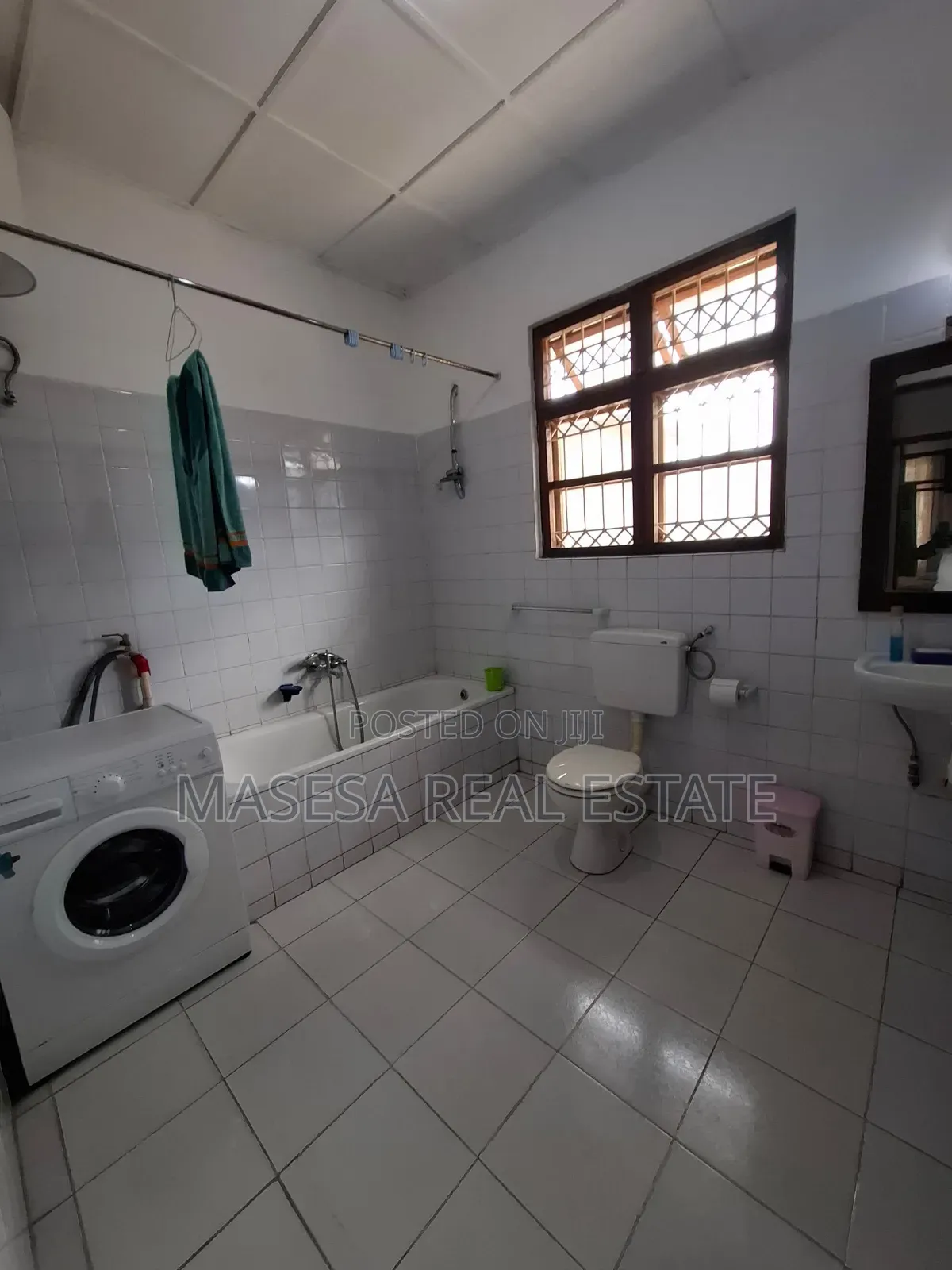 Furnished 3bdrm Villa in Ada Estate for rent