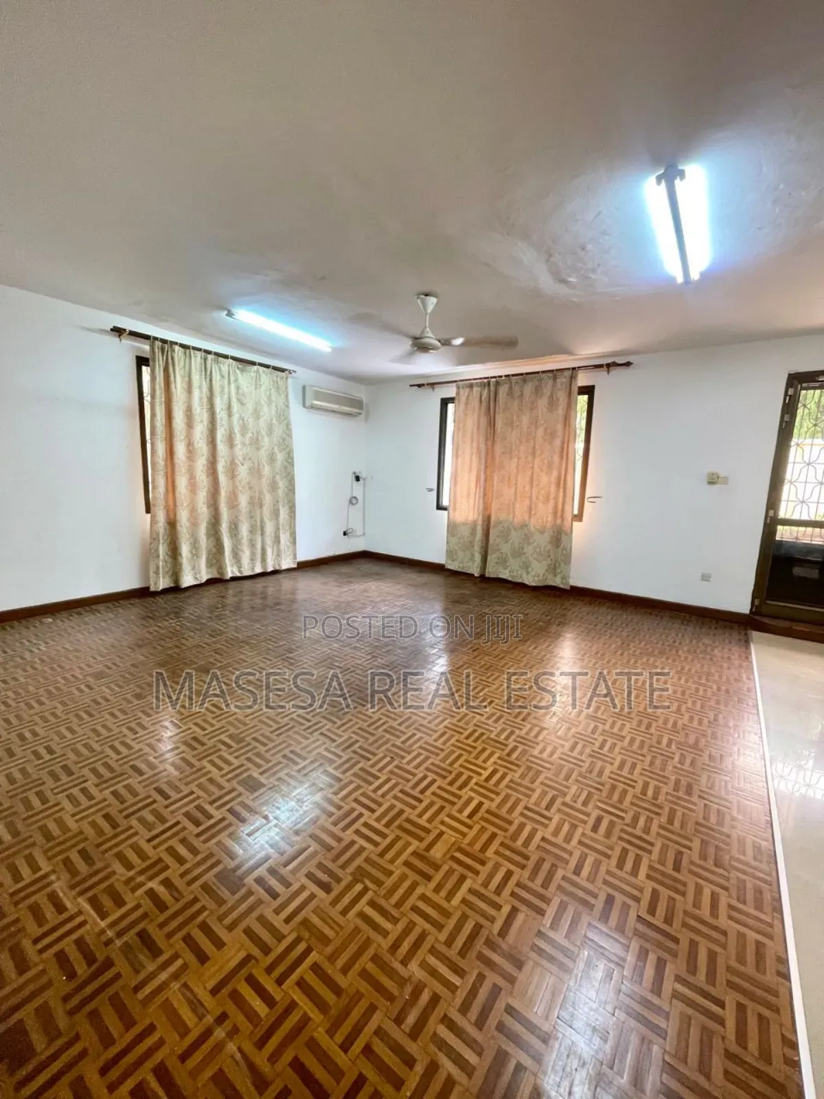 3bdrm Villa in Masaki for rent