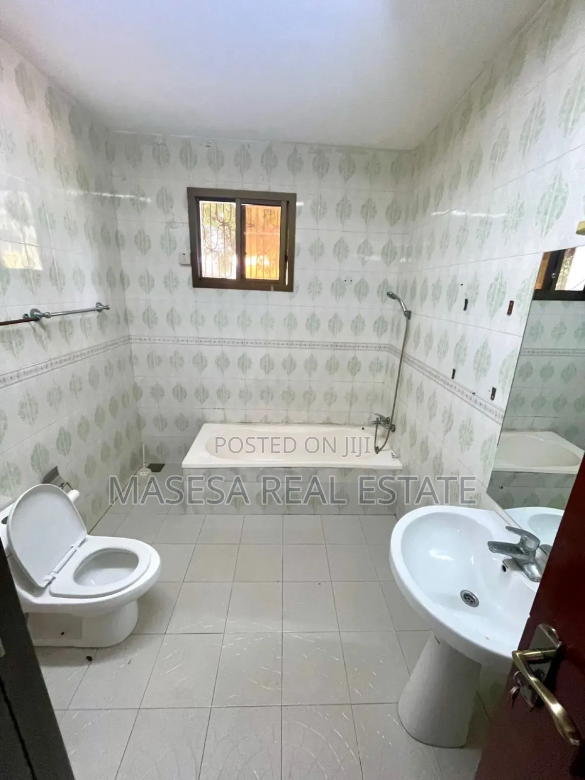 3bdrm Villa in Masaki for rent