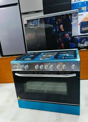 Hisense 90"/60"