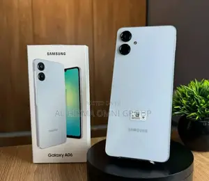 New Samsung Galaxy A06 64 GB Silver