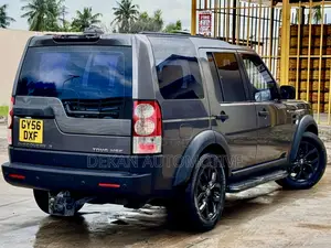 Land Rover Discovery 2006 Green