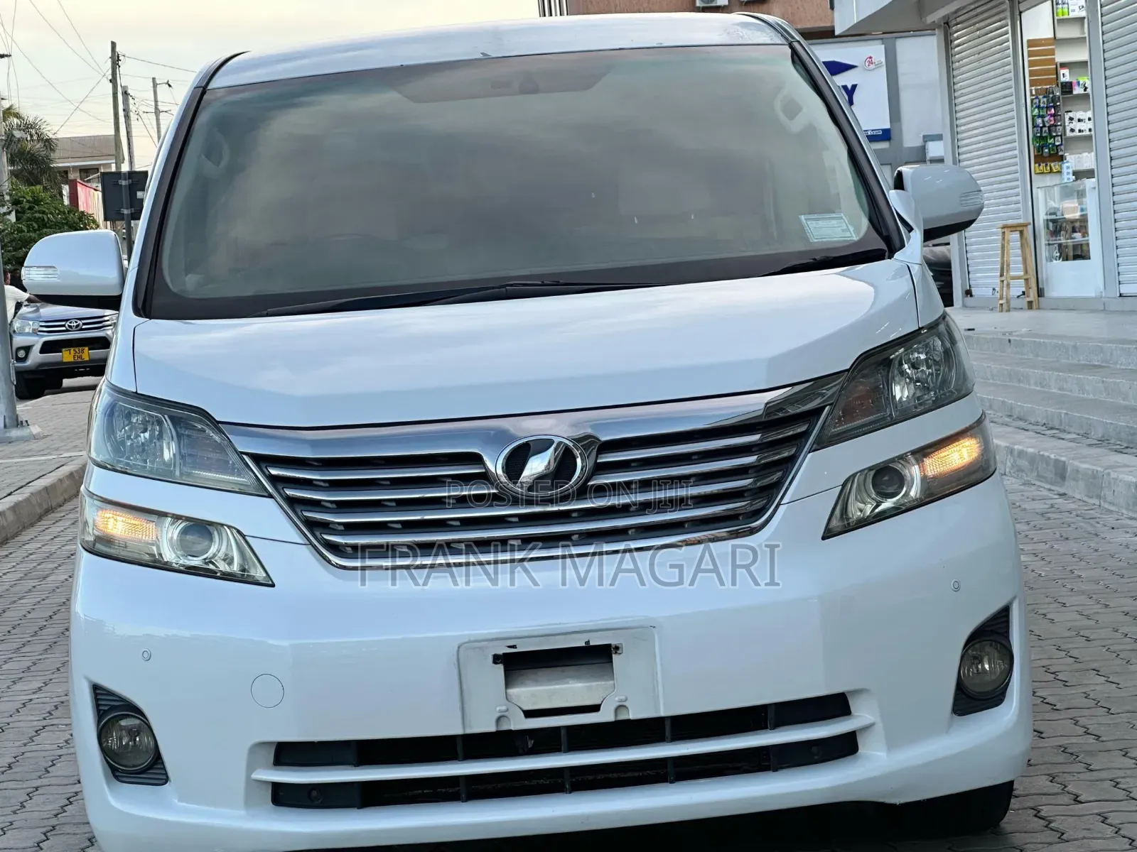 Toyota Vellfire 2009 White