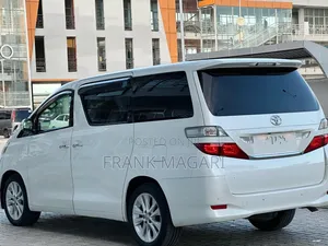 Toyota Vellfire 2009 White