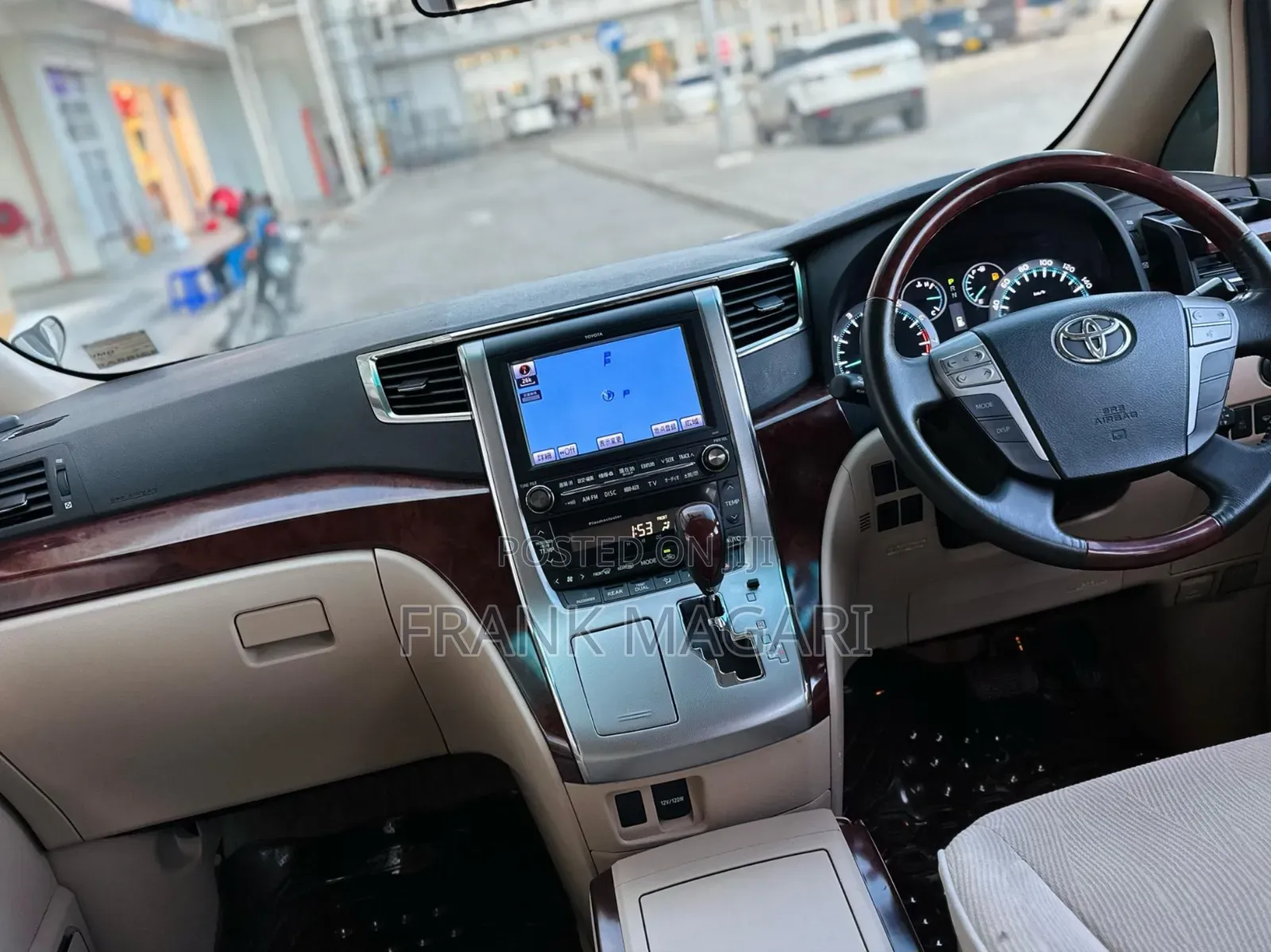 Toyota Vellfire 2009 White