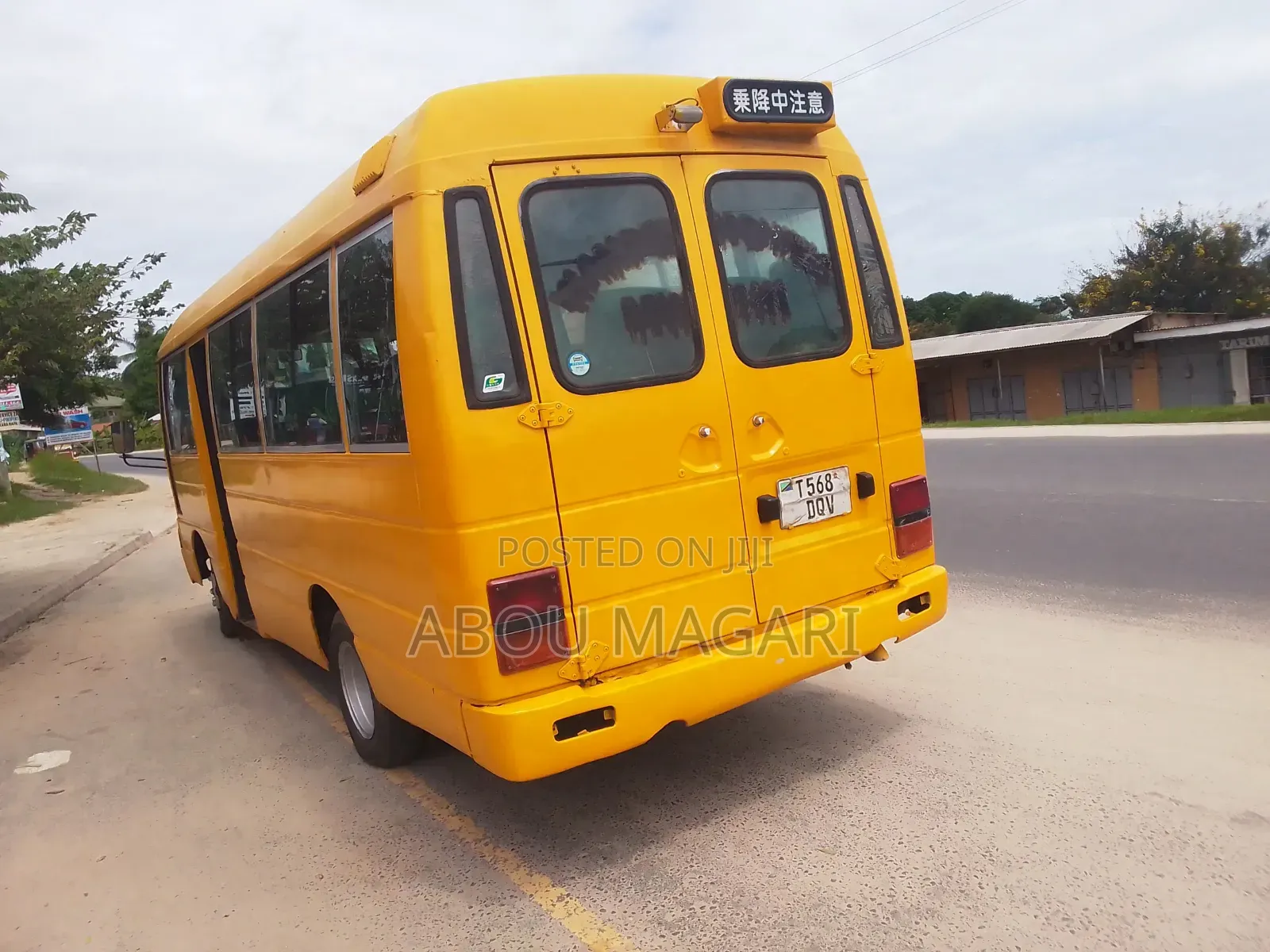 Nissan Civilian 1998 Yellow