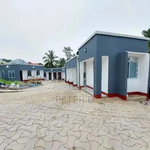 1bdrm Apartment in Kimara for rent