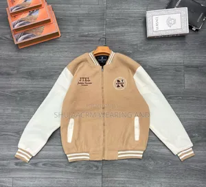 Round Heavy Coats/Makoti Yasiyo Na Ukosi