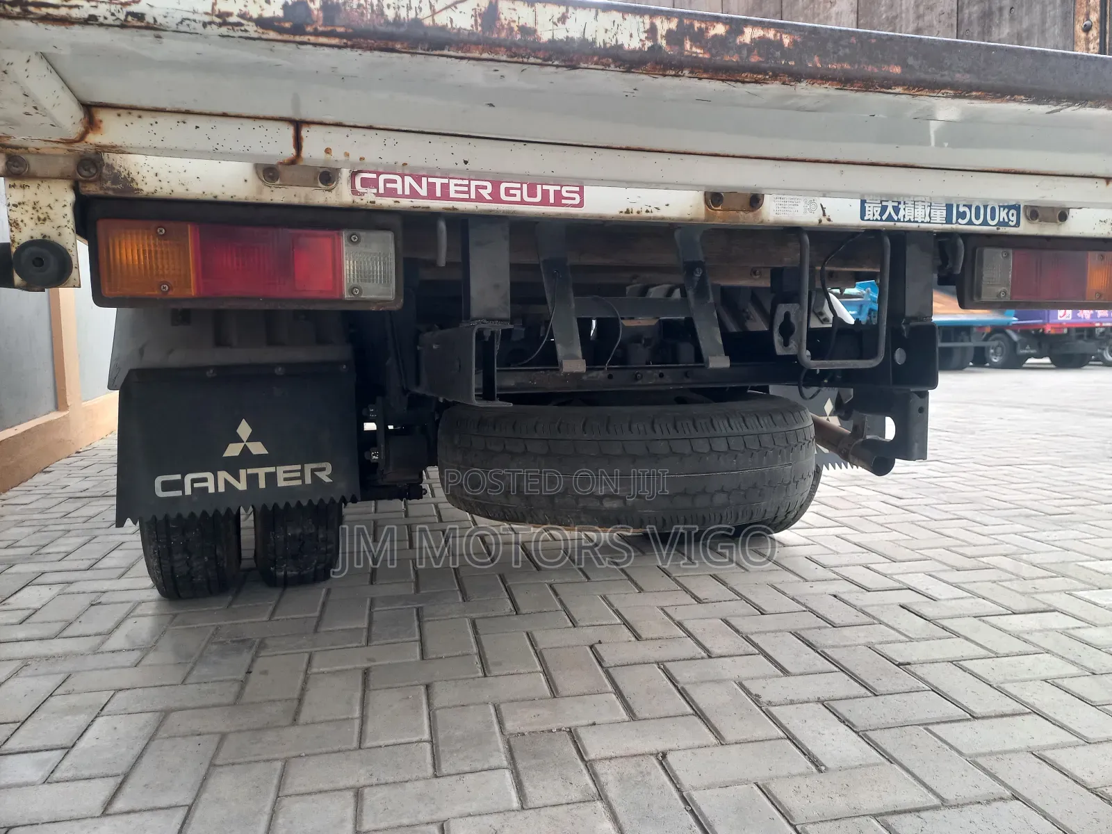 Canter Tani Moja Na Nusu