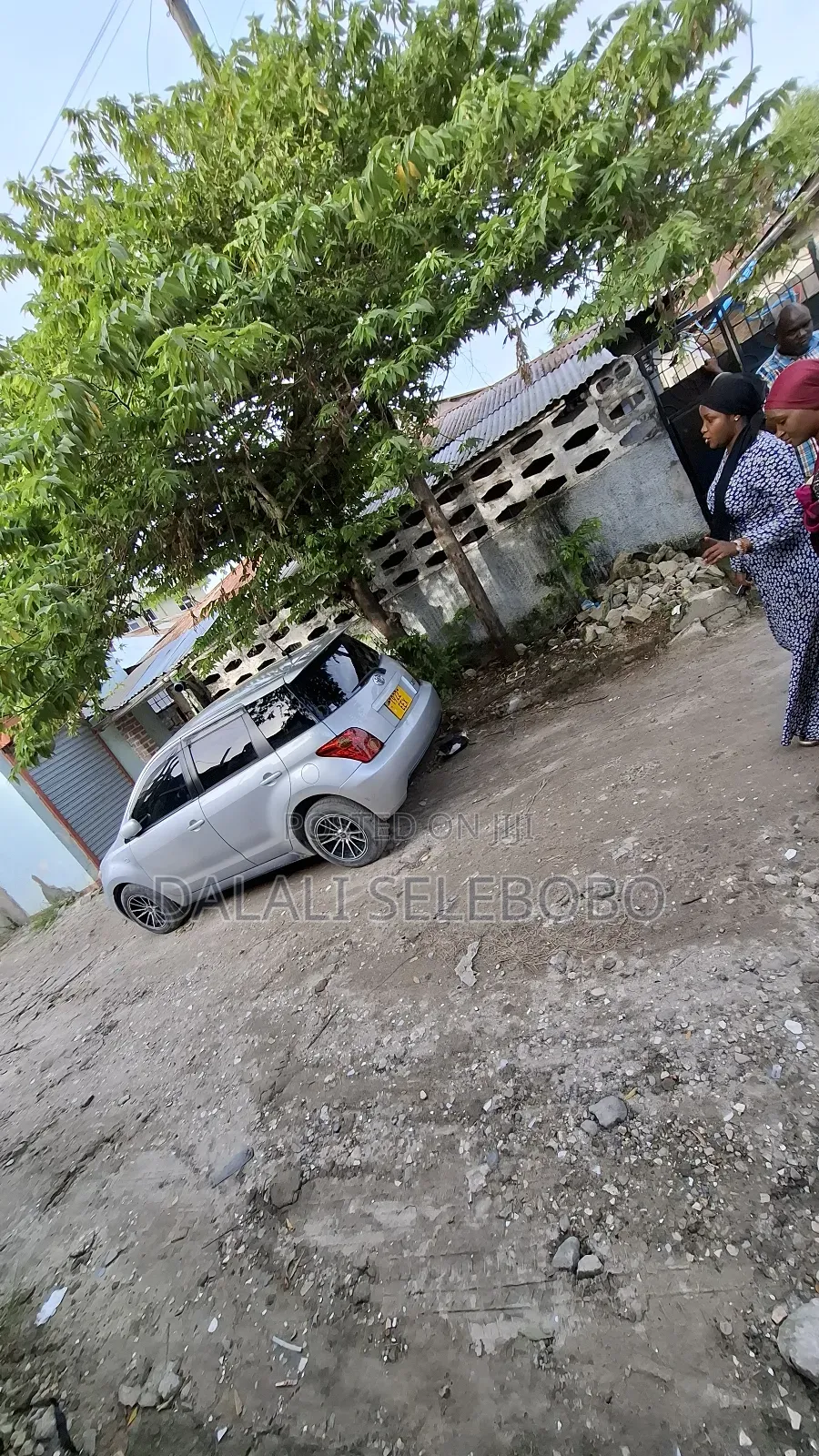 9bdrm Bungalow in Sinza Kumekucha for sale