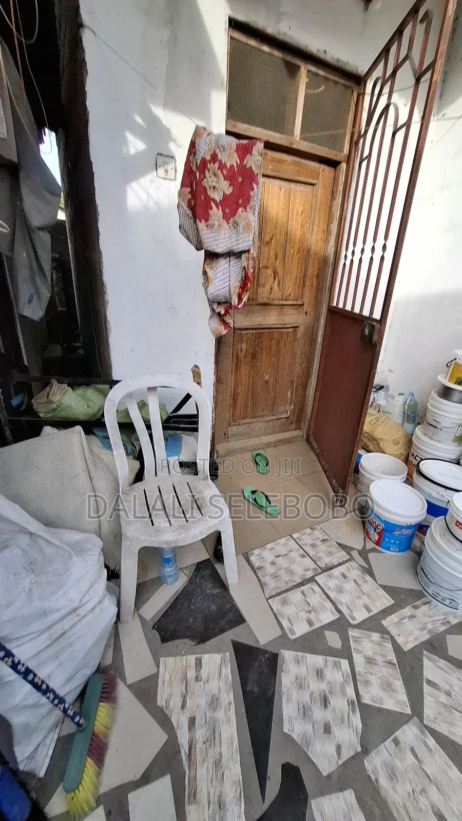 9bdrm Bungalow in Sinza Kumekucha for sale