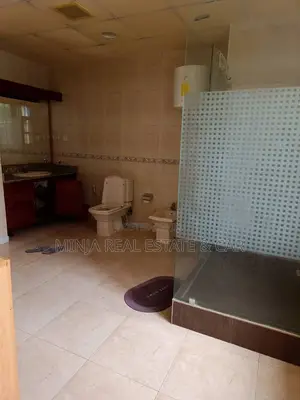 Furnished 4bdrm Apartment in Oyster Bay for rent
